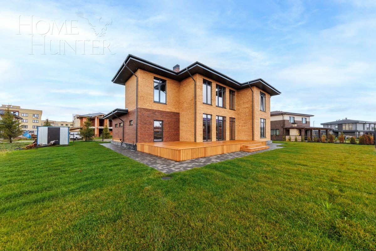 2-этажный коттедж 244.5 м² без отделки