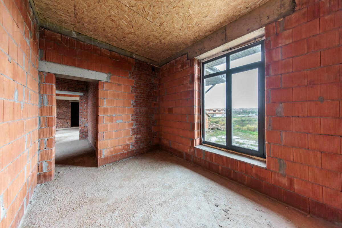 2-этажный коттедж 244.5 м² без отделки