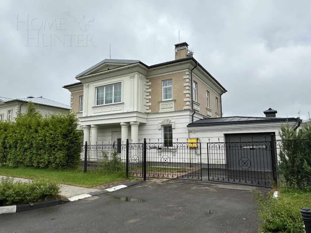 2-этажный коттедж 440 м² с отделкой