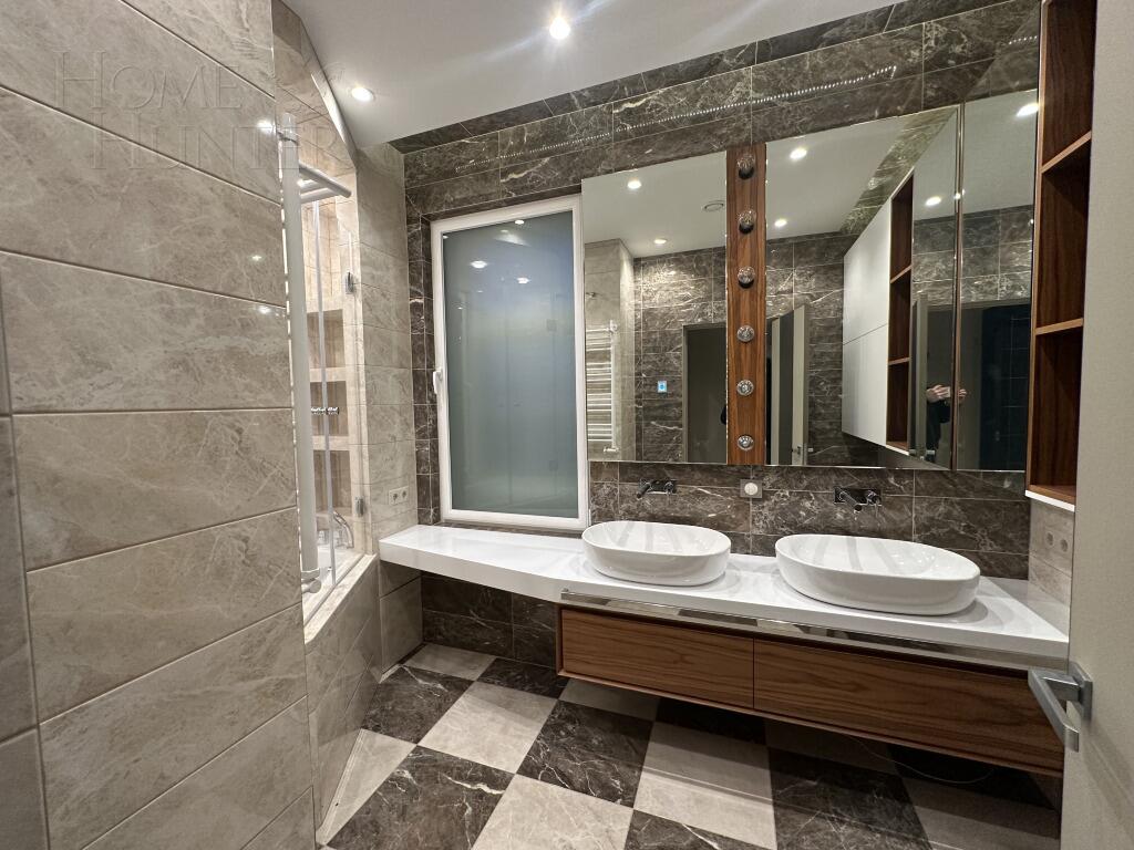 2-этажный коттедж 440 м² с отделкой