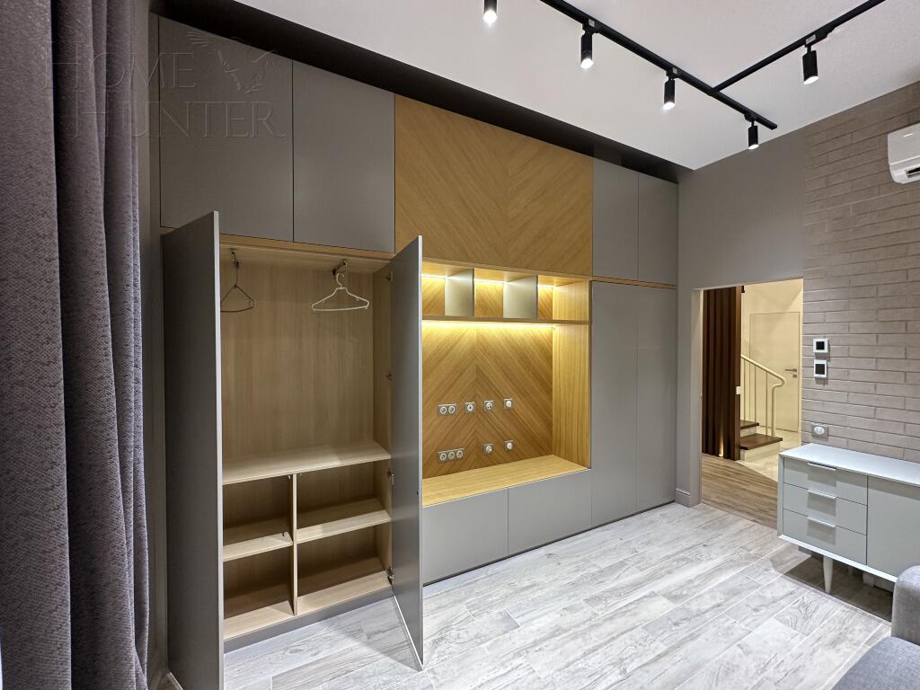 2-этажный коттедж 440 м² с отделкой