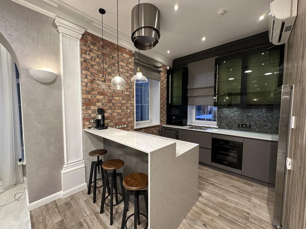 2-этажный коттедж 440 м² с отделкой