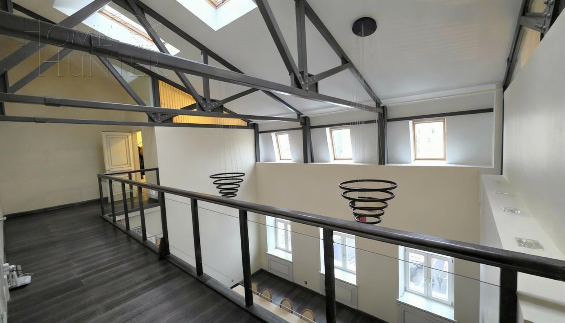 2-УРОВНЕВАЯ КВАРТИРА С ОТДЕЛКОЙ 336 М² НА 4 ЭТАЖЕ