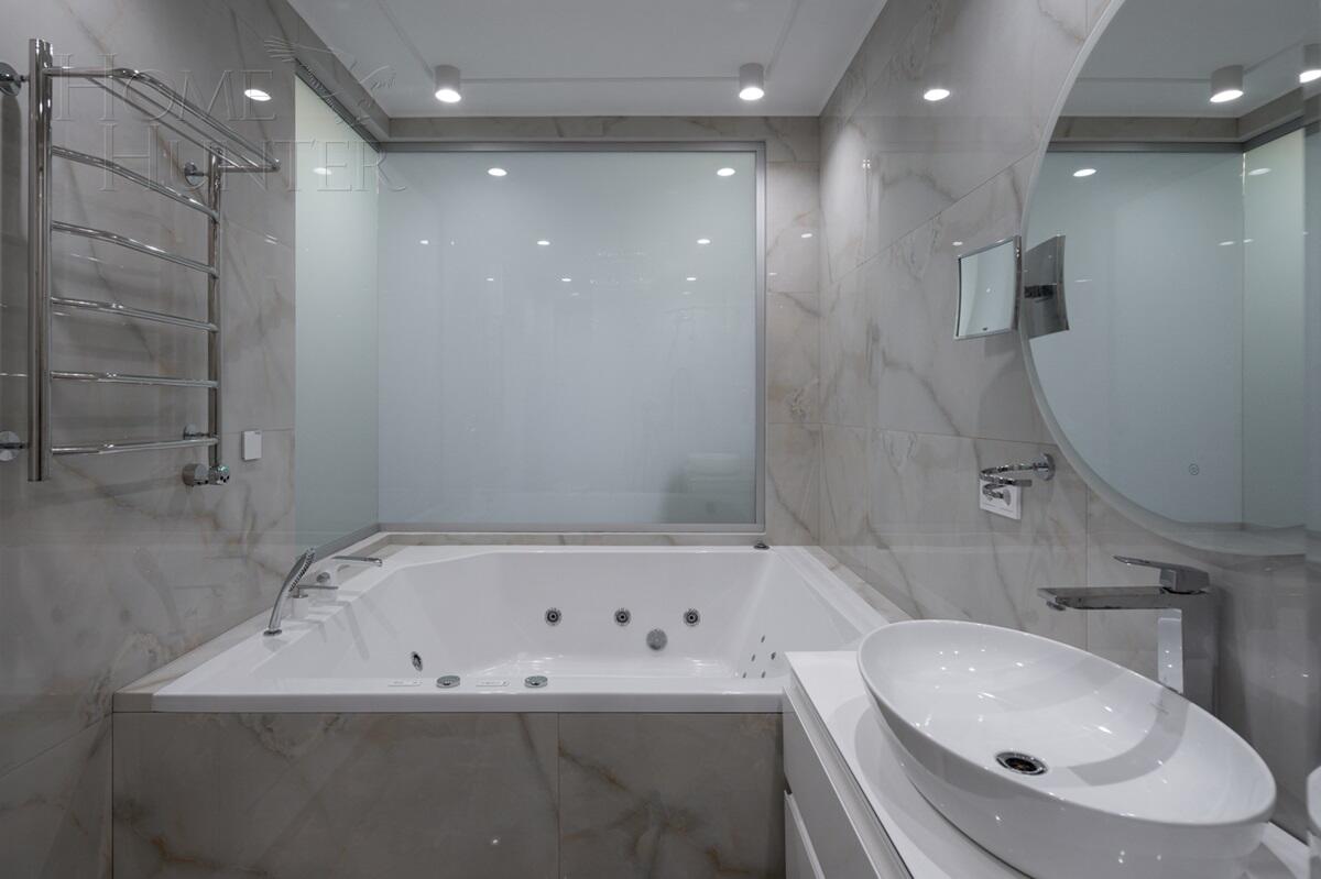 4-КОМН. КВАРТИРА С ОТДЕЛКОЙ 100 М² НА 18 ЭТАЖЕ