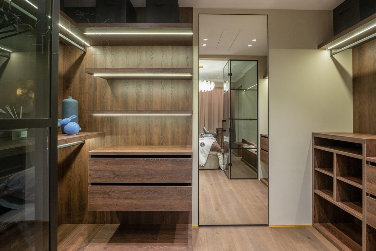 5-КОМН. КВАРТИРА С ОТДЕЛКОЙ 151 М² НА 19 ЭТАЖЕ