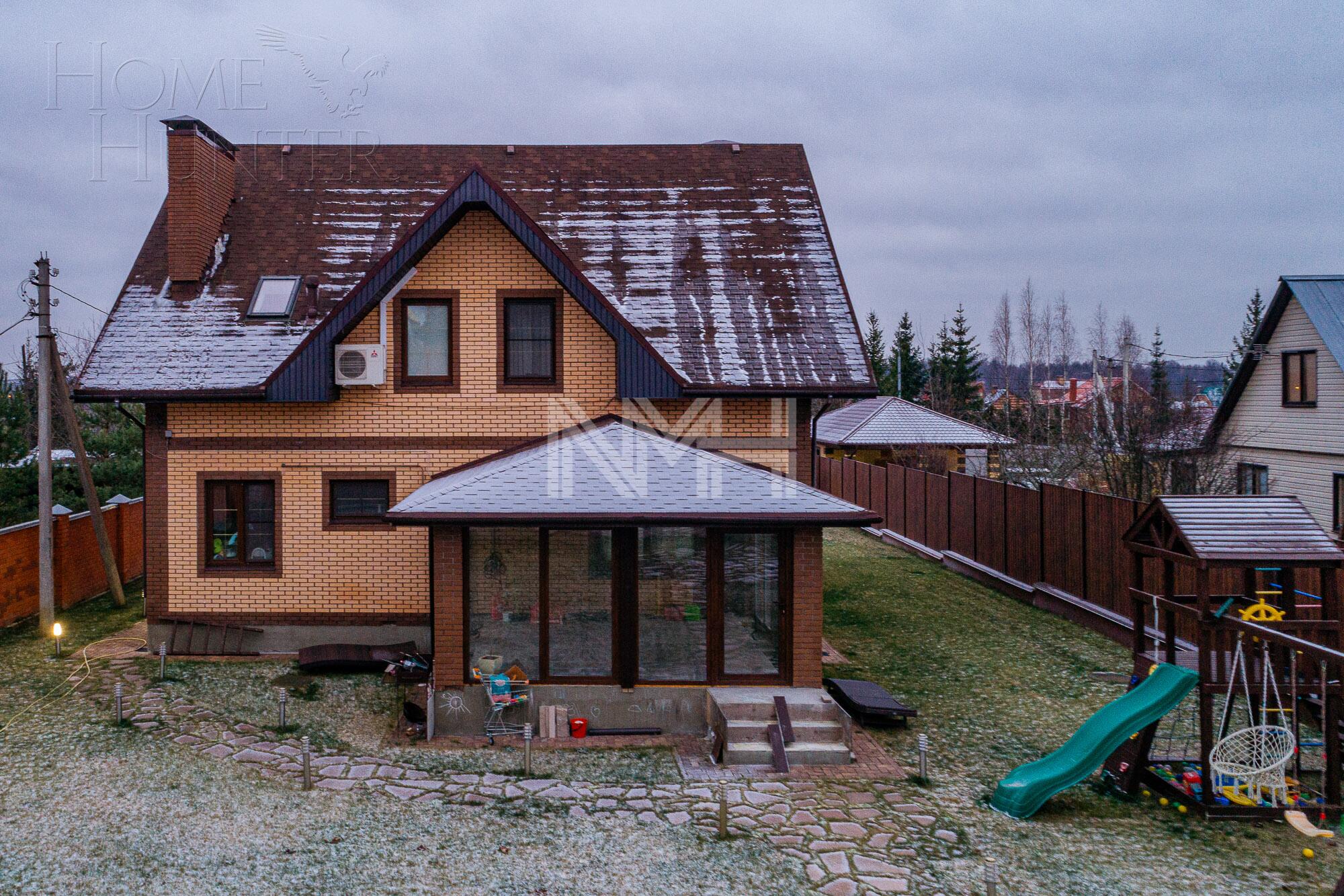 2-этажный коттедж 230 м² с отделкой