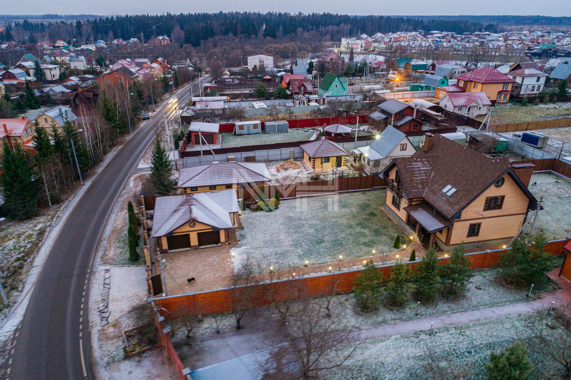 2-этажный коттедж 230 м² с отделкой