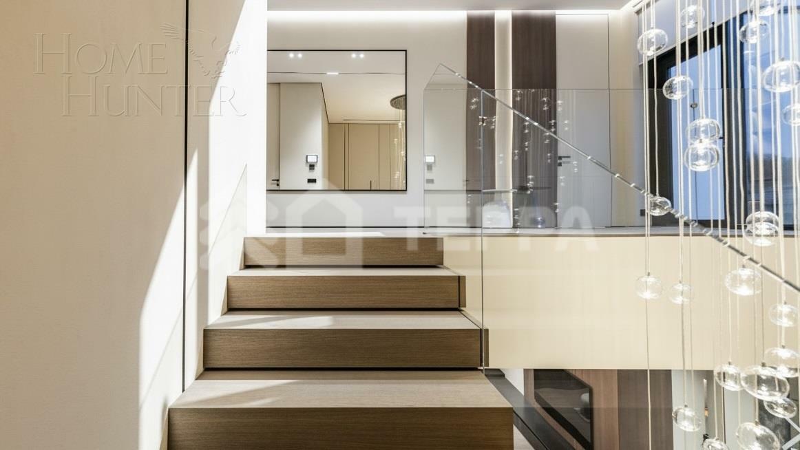 2-этажный коттедж 760 м² с отделкой