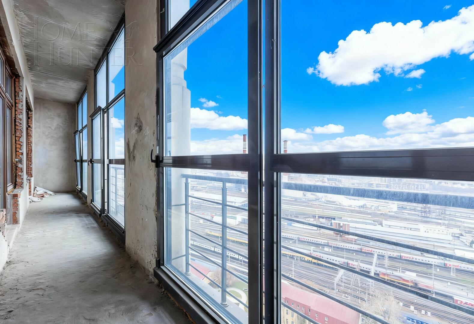 2-УРОВНЕВЫЙ ПЕНТХАУС БЕЗ ОТДЕЛКИ 240 М² НА 18 ЭТАЖЕ