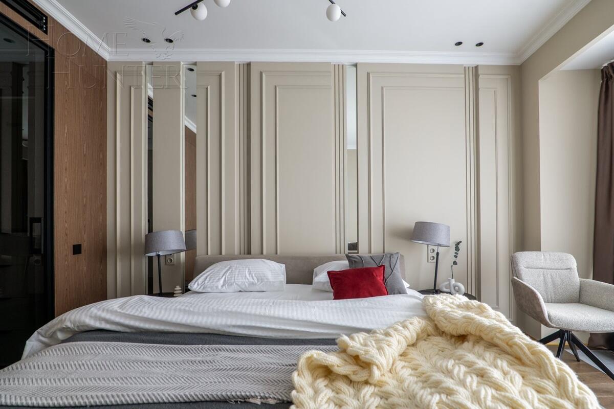 5-КОМН. КВАРТИРА С ОТДЕЛКОЙ 151 М² НА 19 ЭТАЖЕ