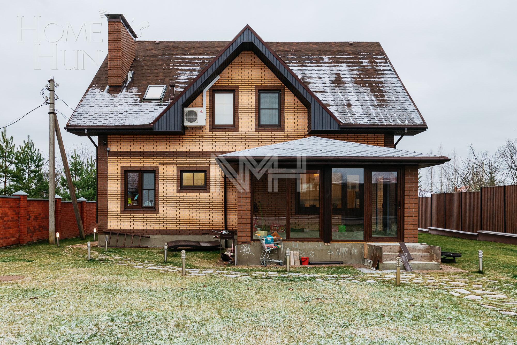 2-этажный коттедж 230 м² с отделкой