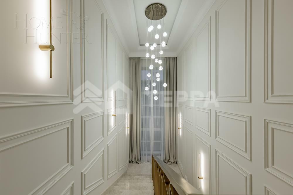 2-этажный коттедж 700 м² с отделкой