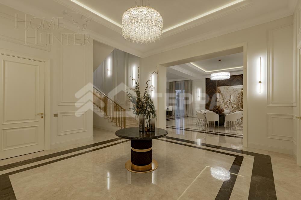 2-этажный коттедж 700 м² с отделкой