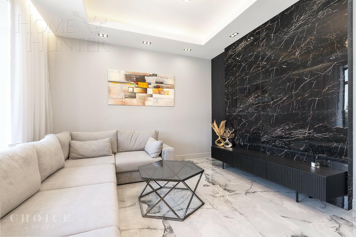 2-этажный коттедж 340 м² с отделкой