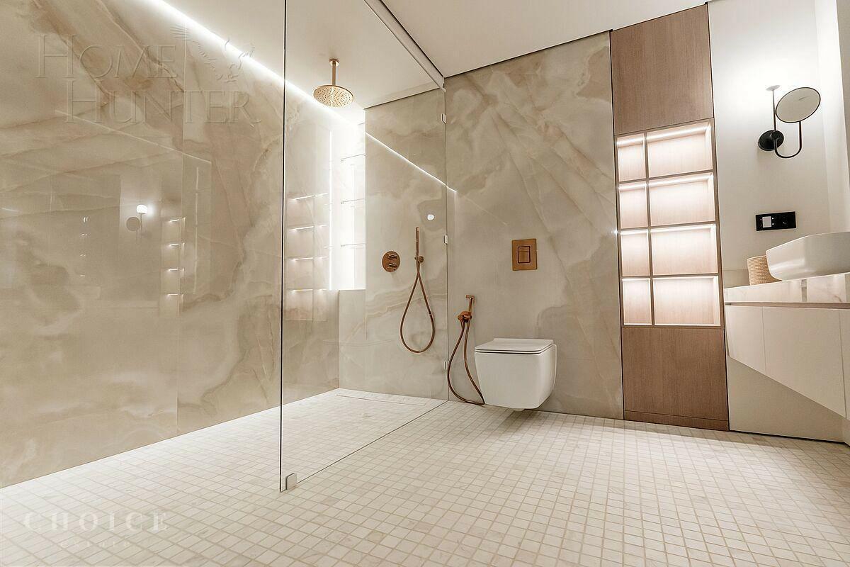 2-этажный коттедж 1 123 м² с отделкой