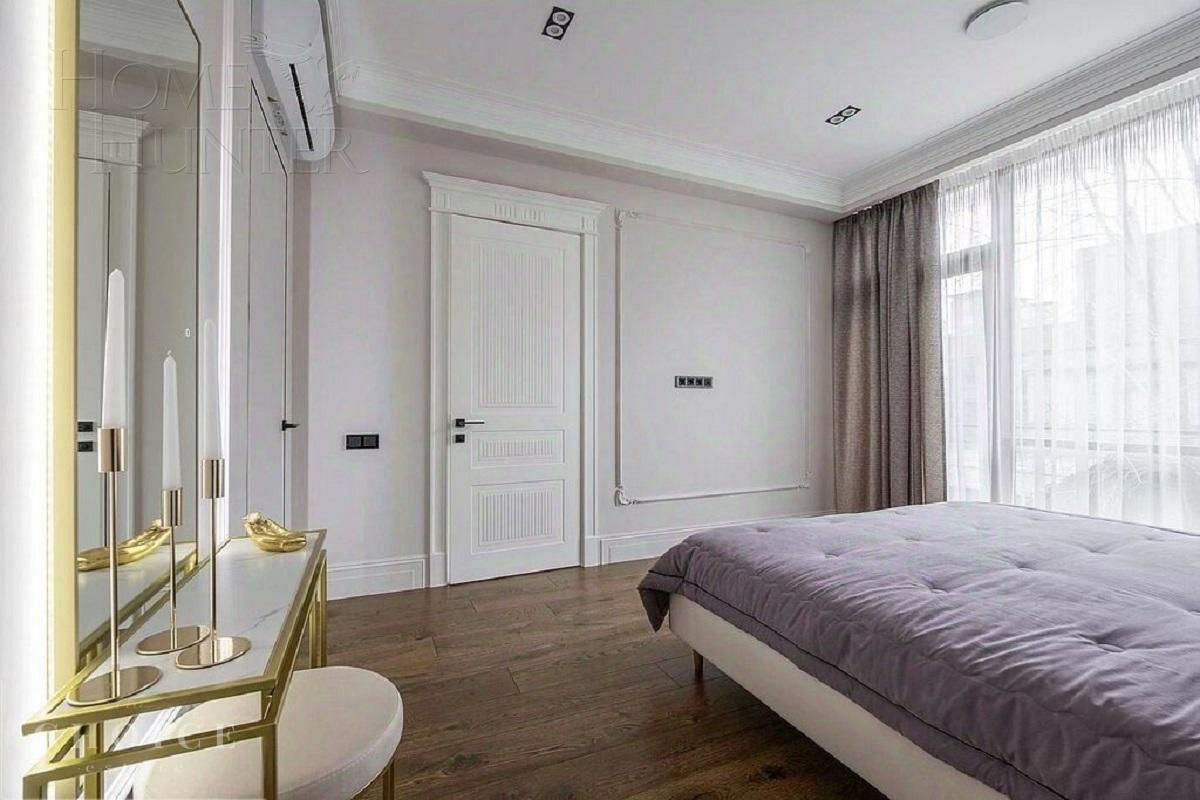 3-этажный таунхаус 239 м² с отделкой