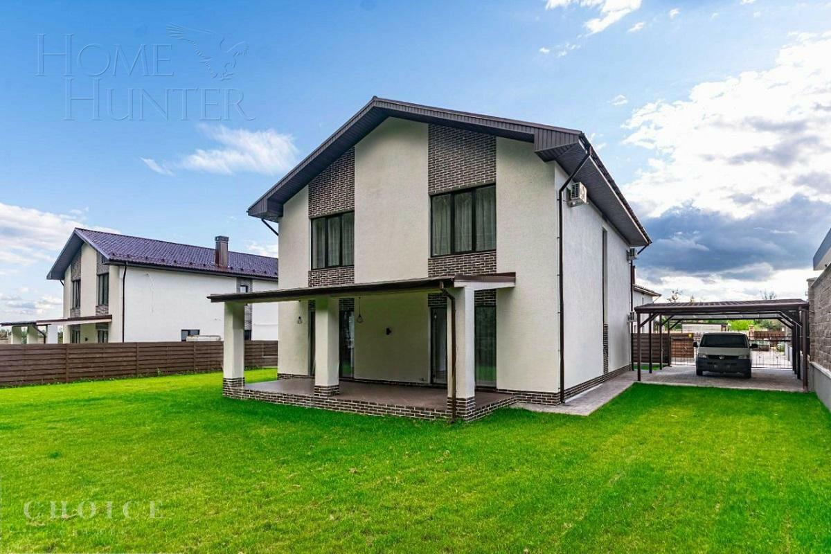 2-этажный коттедж 260 м² с отделкой