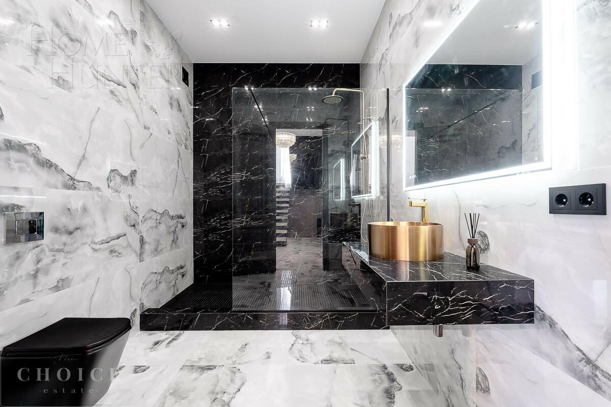 2-этажный коттедж 340 м² с отделкой