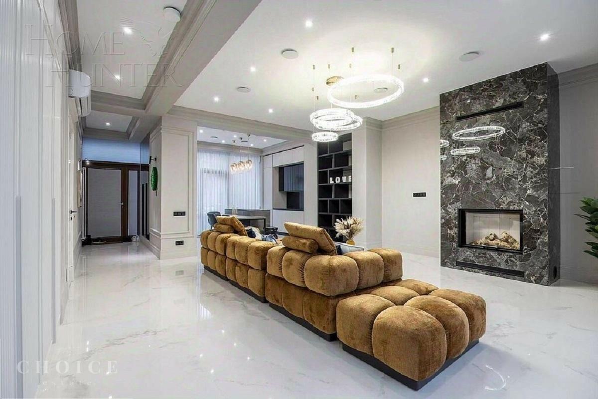 3-этажный таунхаус 239 м² с отделкой