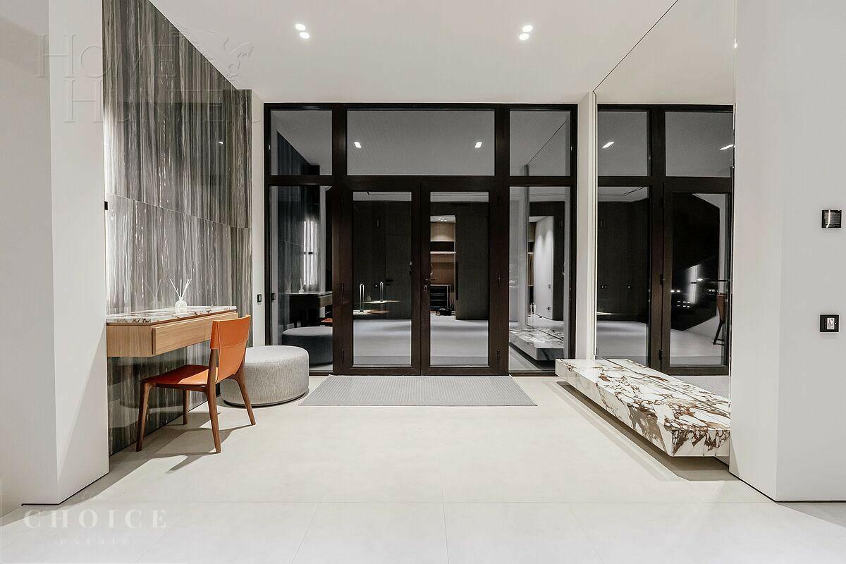 2-этажный коттедж 1 123 м² с отделкой