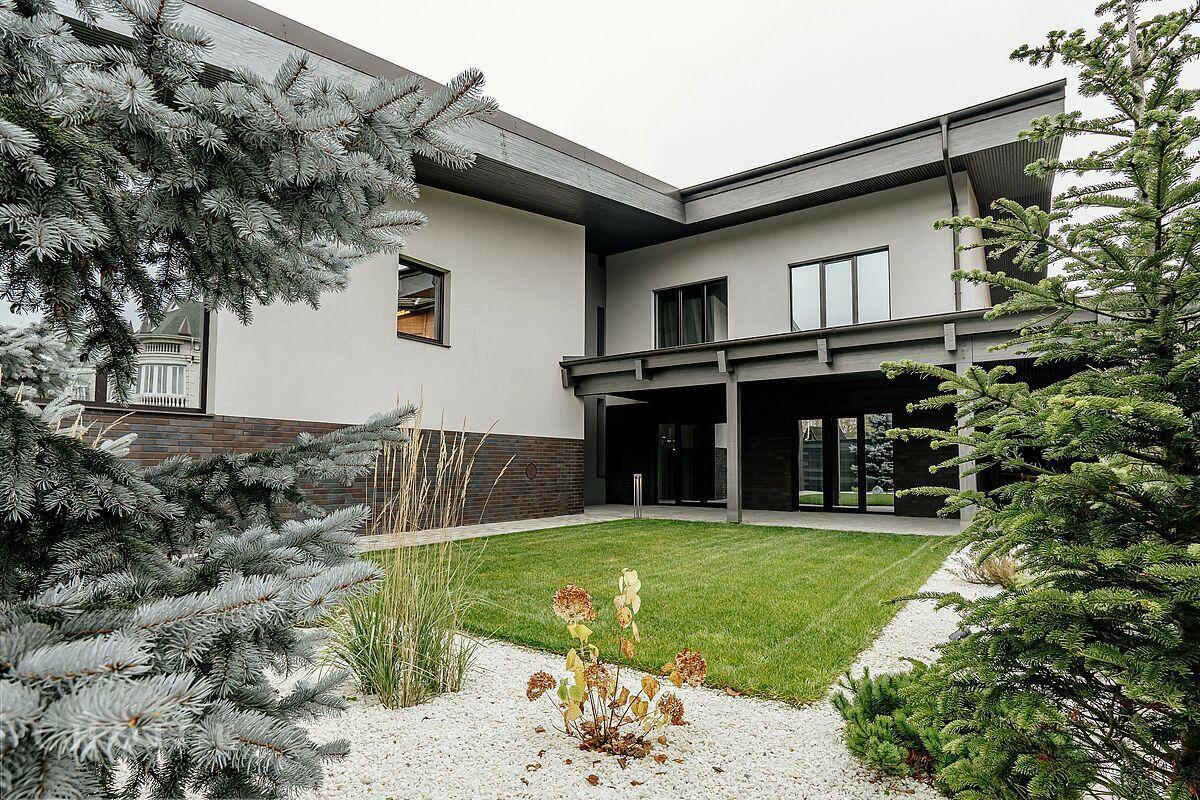 2-этажный коттедж 1 123 м² с отделкой