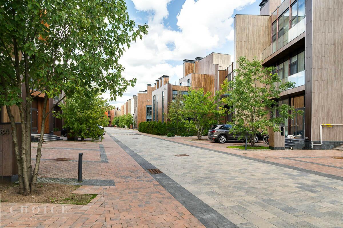 3-этажный таунхаус 239 м² с отделкой