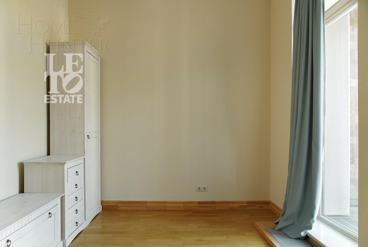 3-этажный таунхаус 264.6 м² с отделкой