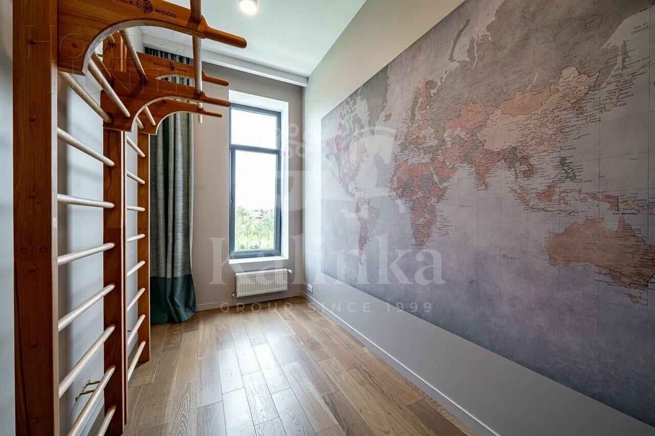 2-этажный коттедж 350 м² с отделкой