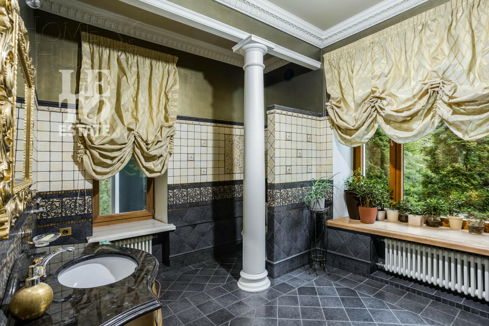 2-этажный коттедж 800 м² с отделкой