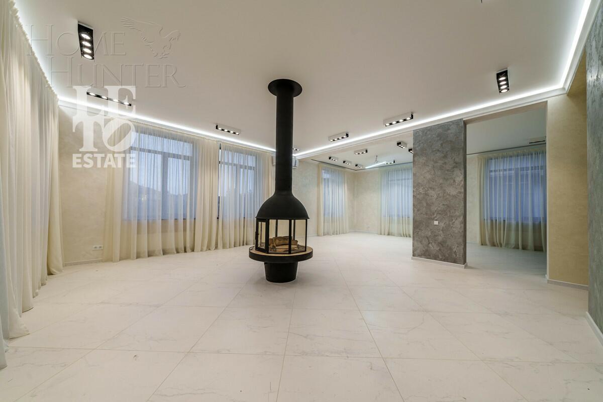 2-этажный коттедж 400 м² с отделкой