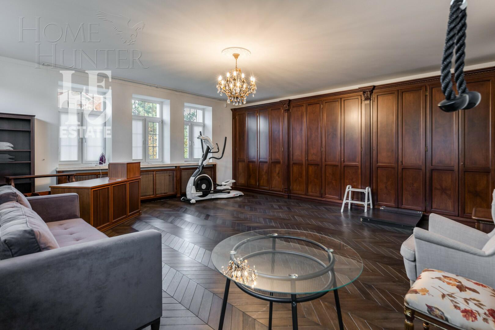 2-этажный коттедж 817 м² с отделкой