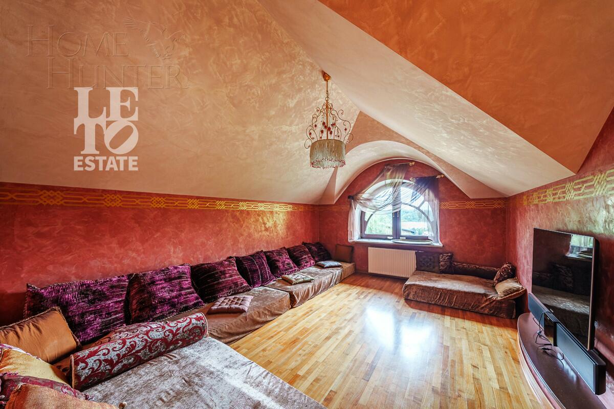 2-этажный коттедж 450 м² с отделкой