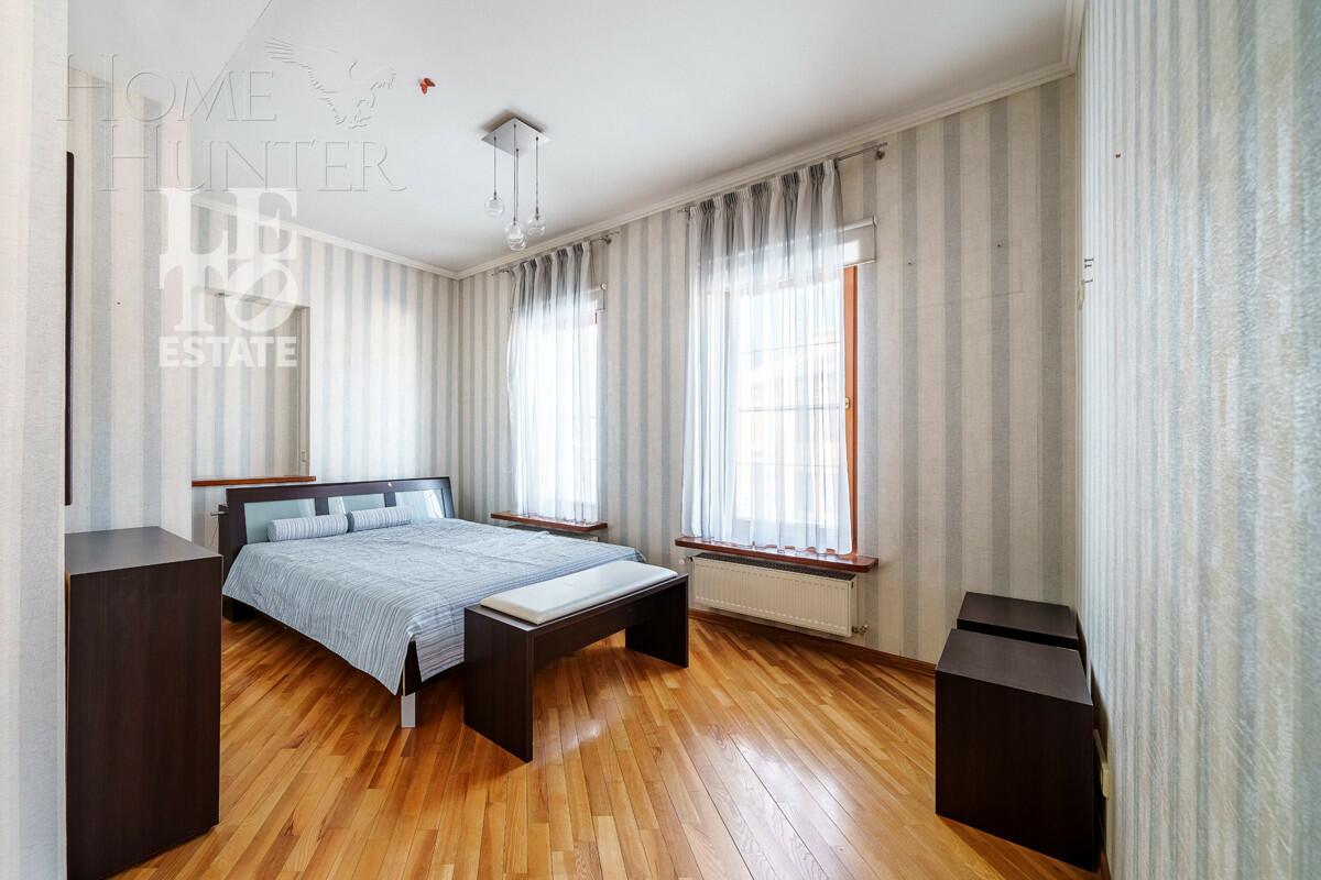 2-этажный коттедж 350 м² с отделкой