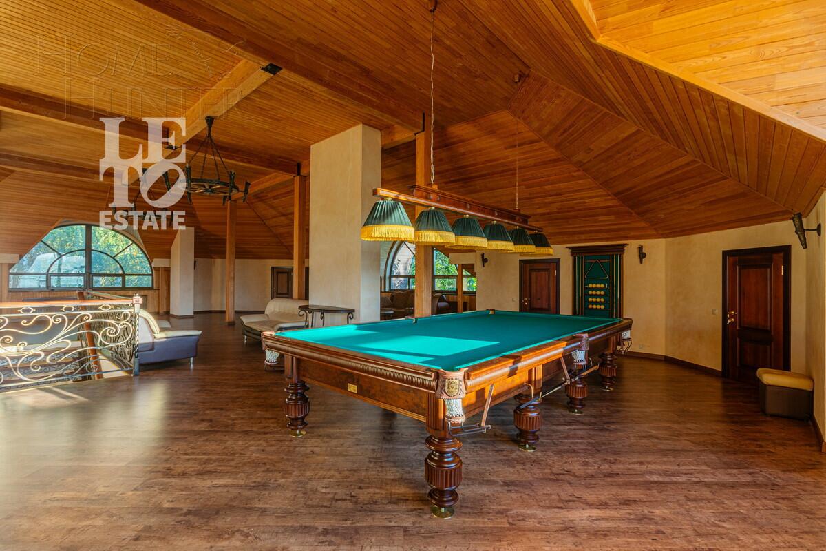 3-этажный коттедж 788 м² с отделкой