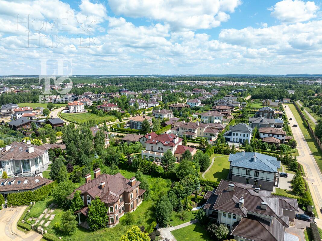 2-этажный коттедж 270 м² без отделки