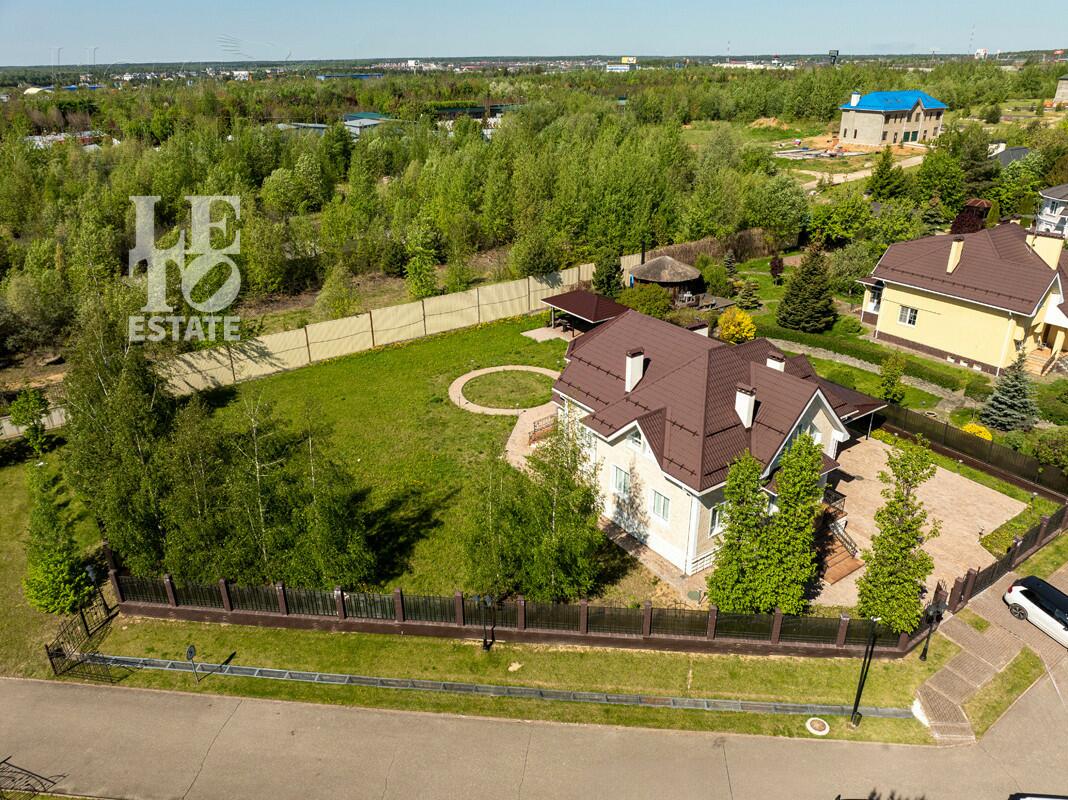 2-этажный коттедж 402 м² с отделкой