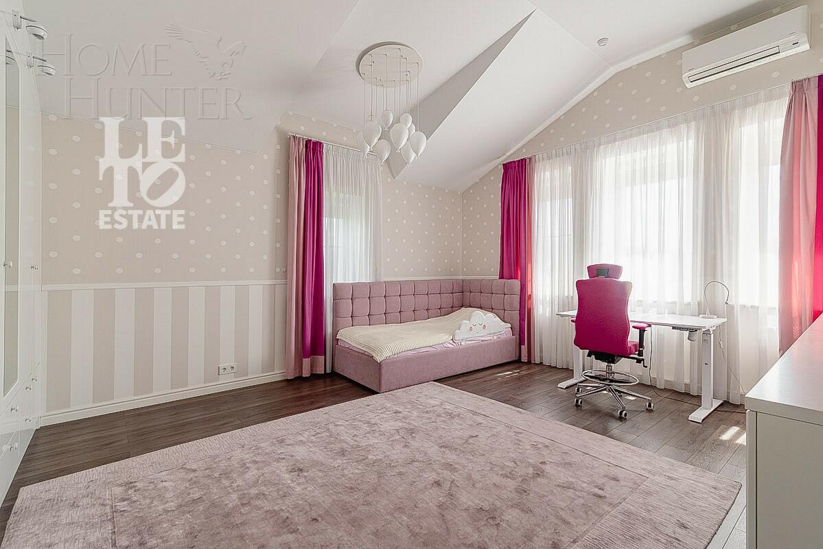 2-этажный коттедж 700 м² с отделкой