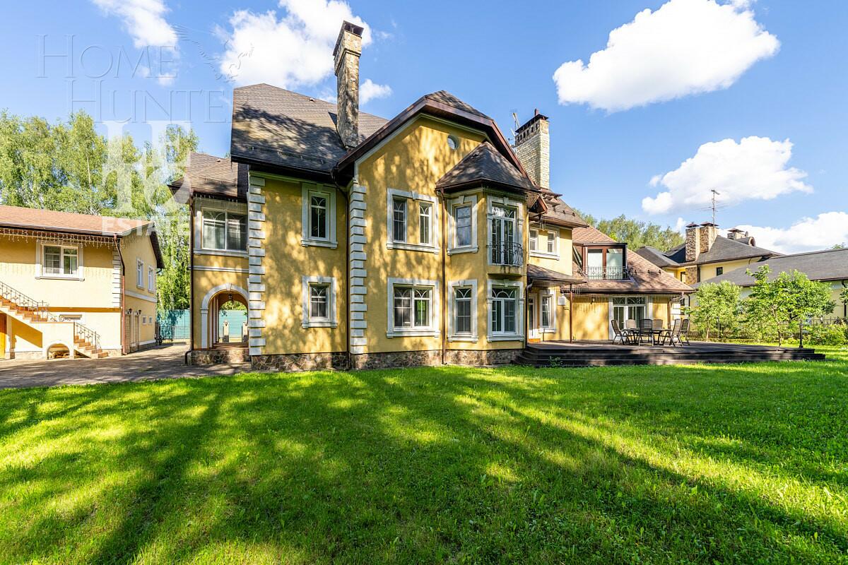 2-этажный коттедж 700 м² с отделкой