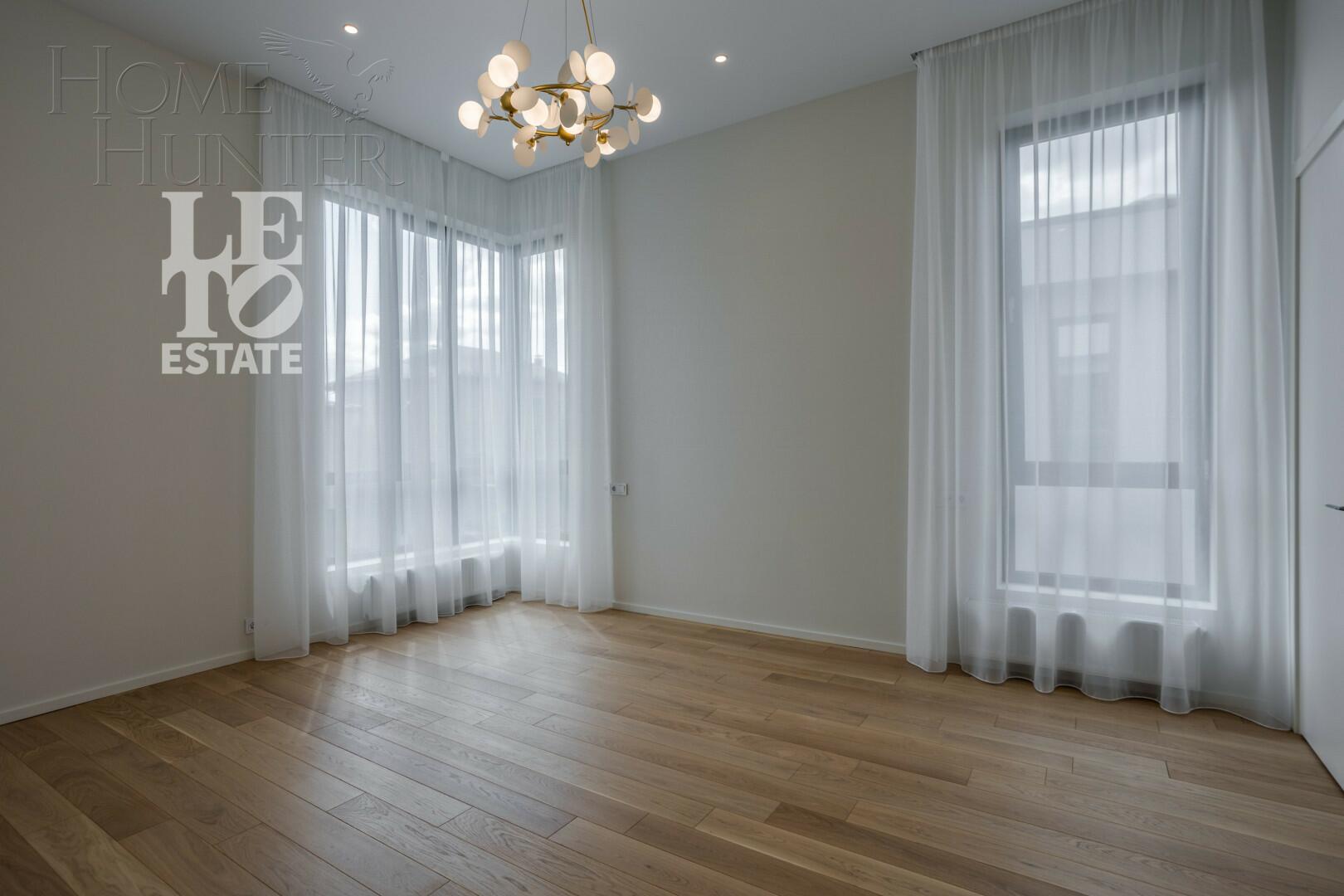 2-этажный коттедж 243 м² с отделкой