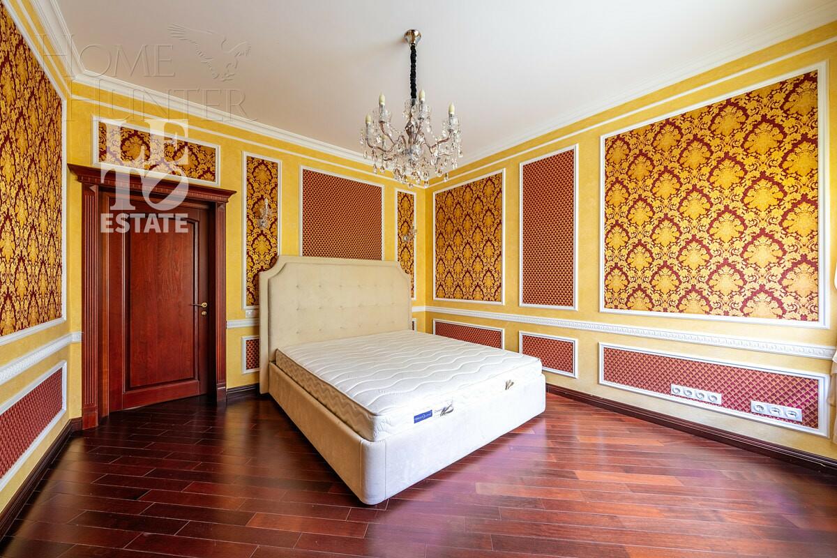 2-этажный коттедж 700 м² с отделкой