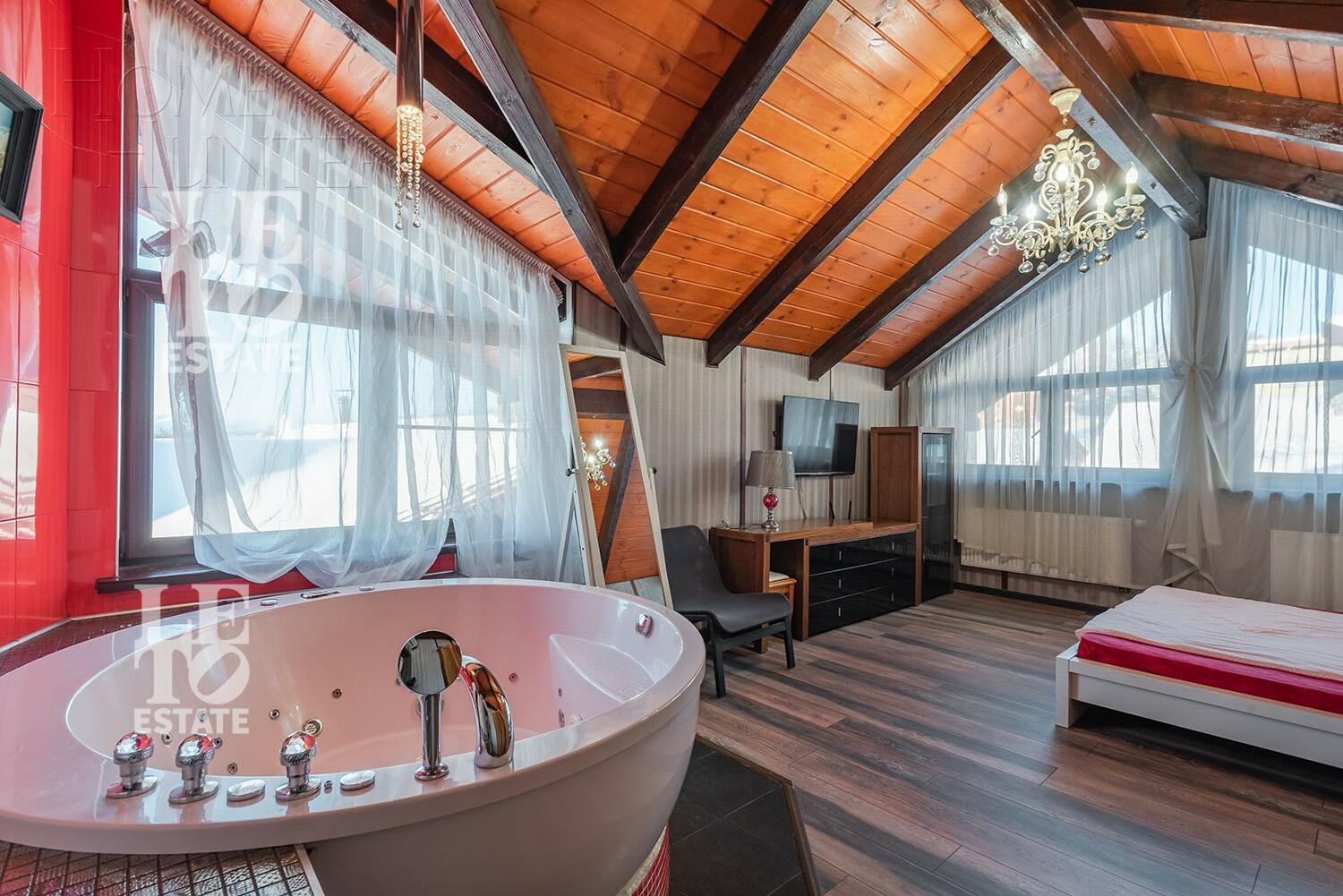 2-этажный коттедж 730 м² с отделкой