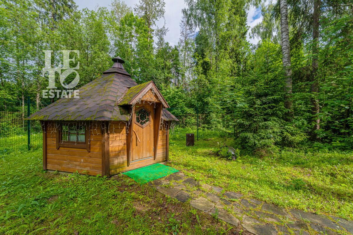 2-этажный коттедж 360 м² с отделкой