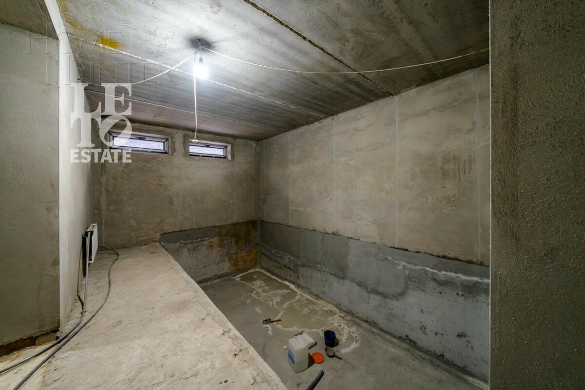 2-этажный коттедж 430 м² без отделки