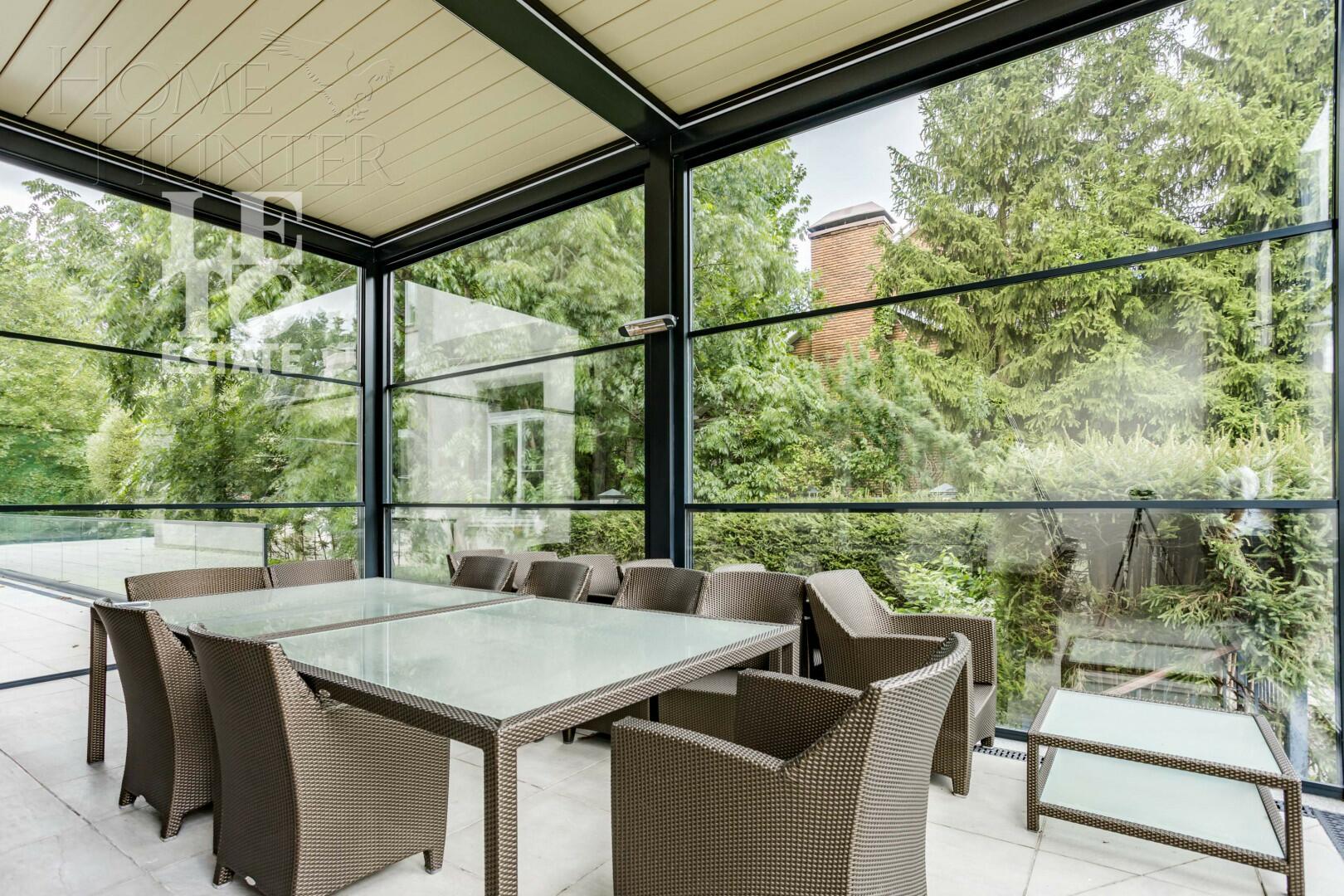 2-этажный коттедж 1 438 м² с отделкой