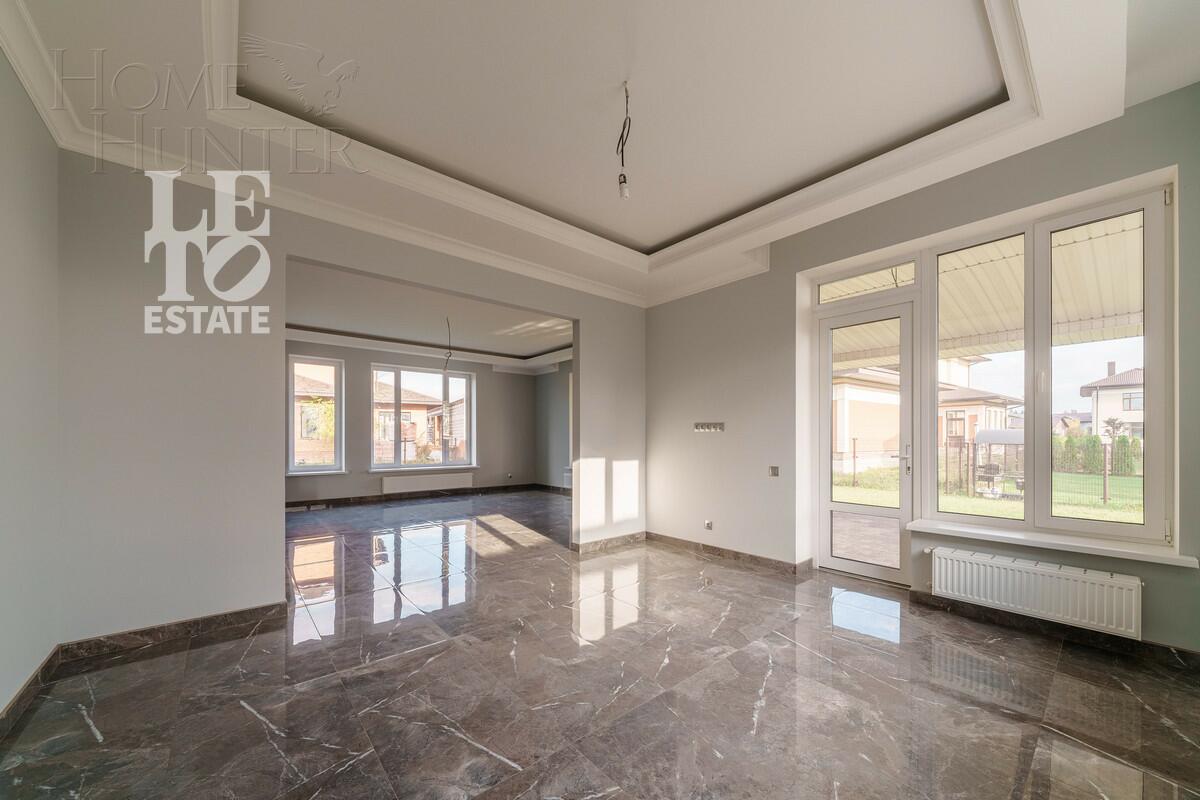 2-этажный коттедж 307 м² с отделкой