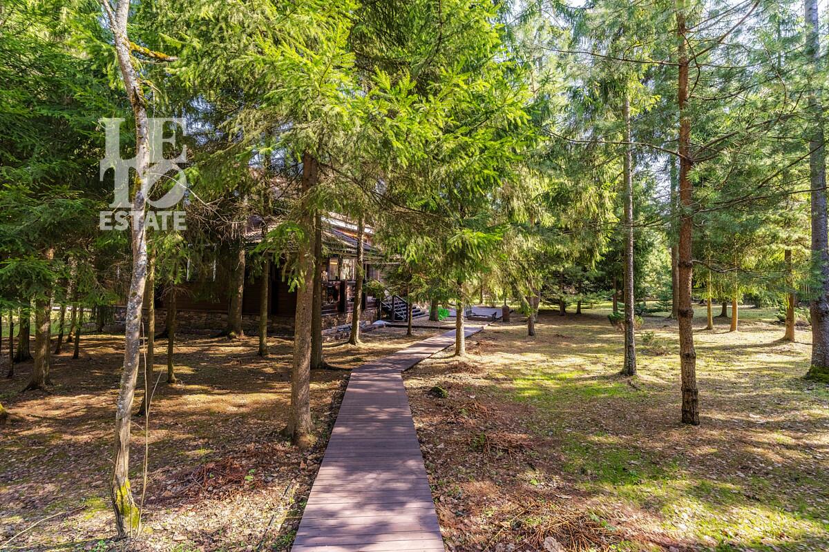 2-этажный коттедж 219 м² с отделкой