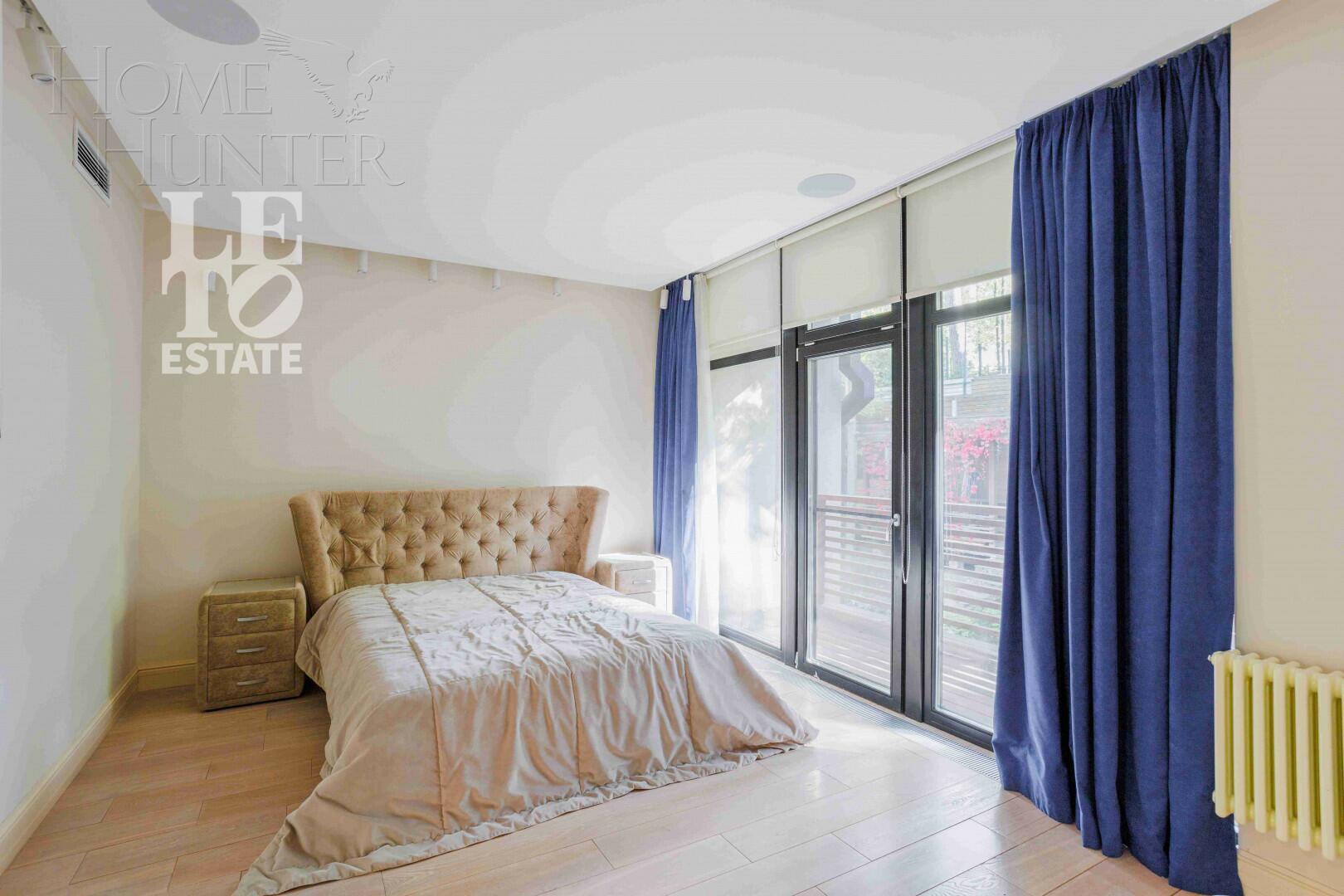 3-этажный таунхаус 340 м² с отделкой