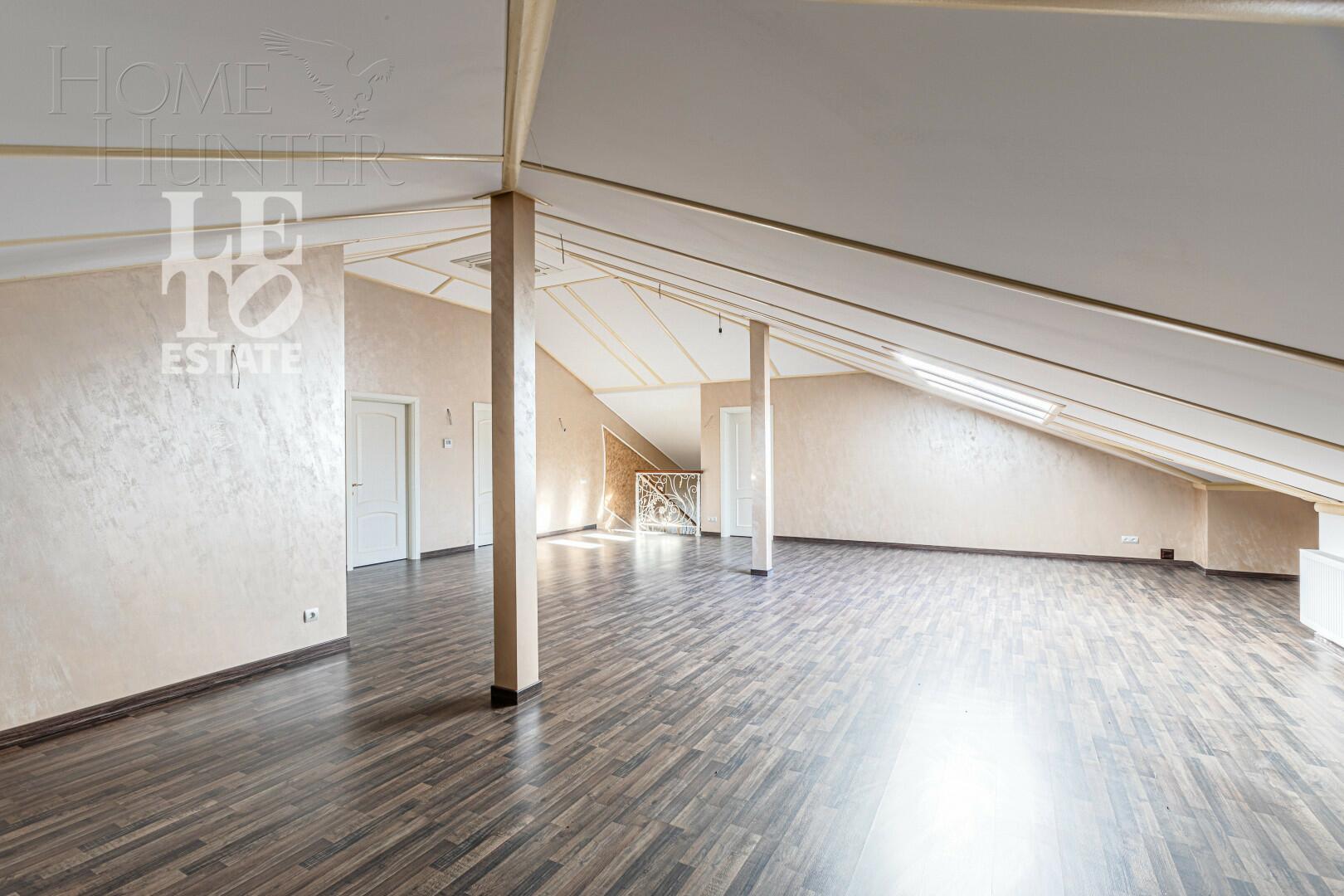 2-этажный коттедж 740 м² с отделкой