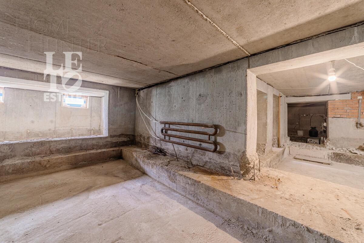 2-этажный таунхаус 330 м² без отделки