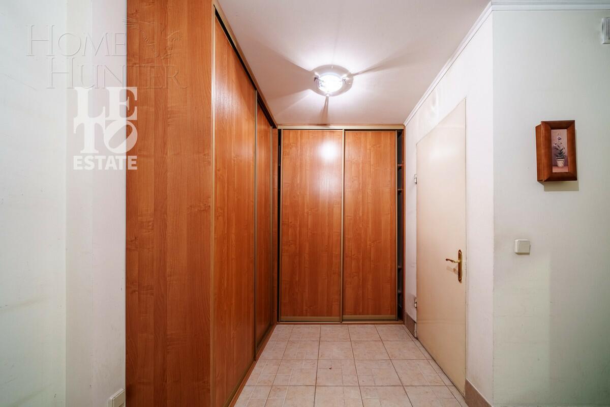 2-этажный коттедж 350 м² с отделкой